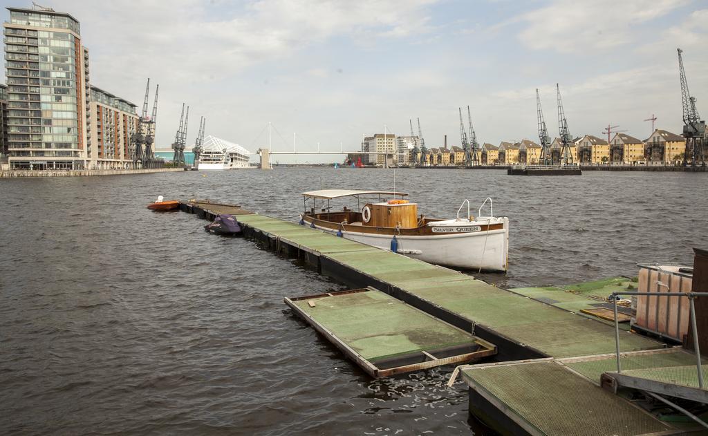 Royal Victoria Docks Lägenhet London Exteriör bild
